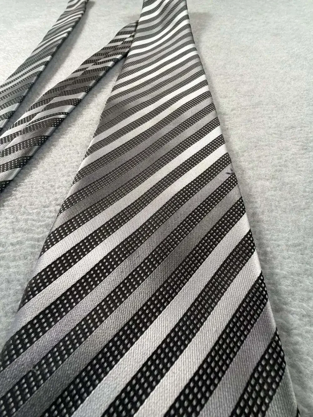 Giorgio Bissonni Men's Black and Gray Striped Polyester Necktie